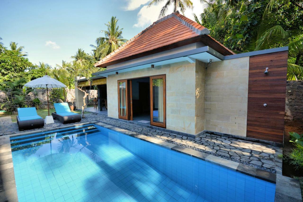 Coco Garden Pool Villas Kubutambahan  Exterior photo